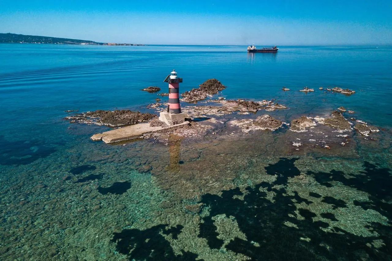 Moon'S Tower Suite&Rooms Portoscuso