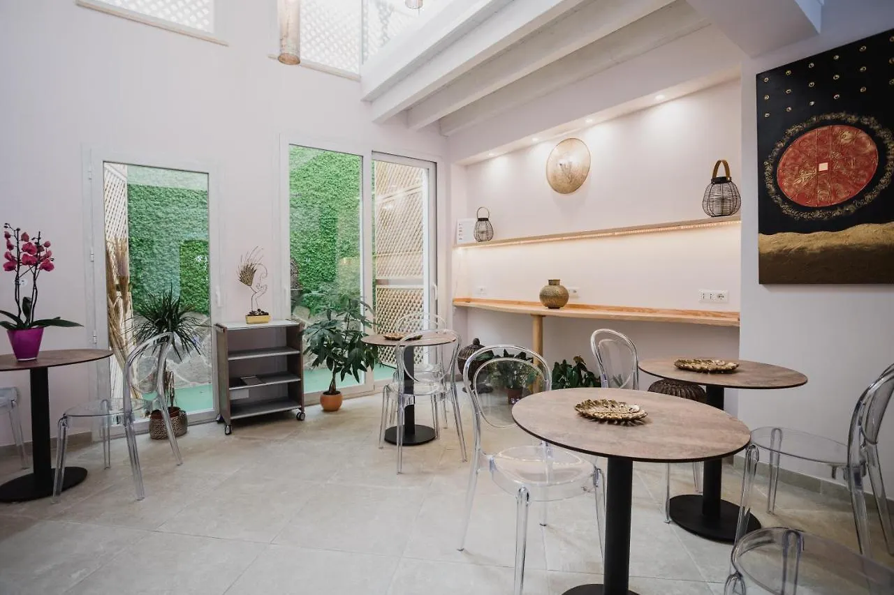 Moon'S Tower Suite&Rooms Portoscuso